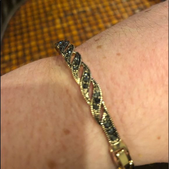 Sevil Marcasite and Gold Bangle Bracelet - Picture 3 of 5